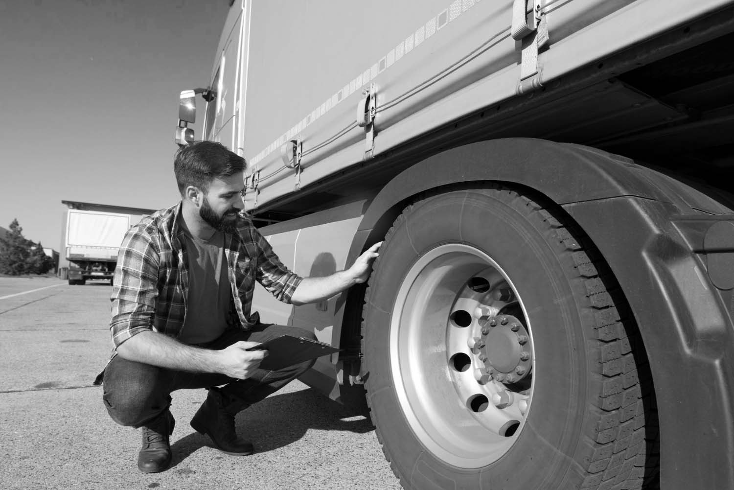 Lee más sobre el artículo ¿Por qué es importante realizar mantenimiento preventivo a la caja seca de tu tráiler?